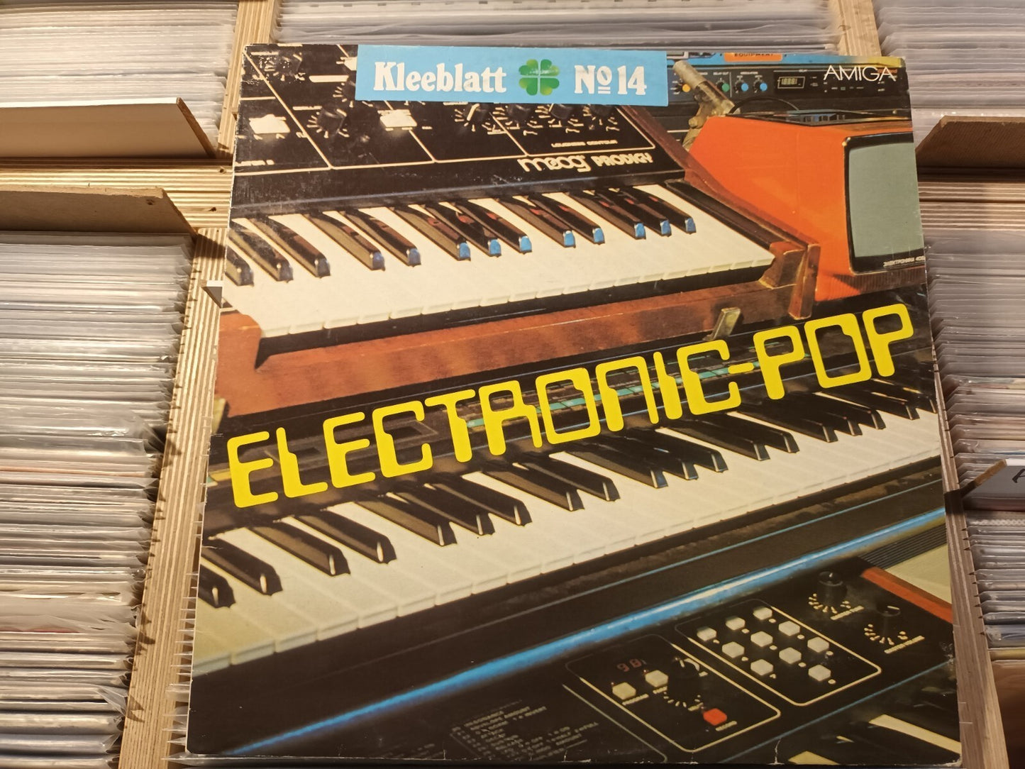 Kleeblatt 14 LP Synthesizer/Space AMBIENT/ELECTRONIC East Germany/Berlin-School